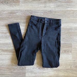 A&F Simone High Rise Skinny Jeans